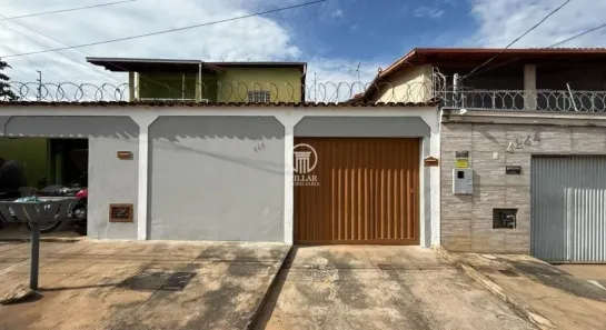 Casa com 3 Quartos à venda, 145m² no Planalto, Montes Claros