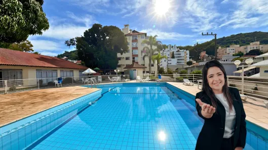 Apartamento com 2 Quartos à venda, 76m² no Coqueiros, Florianópolis