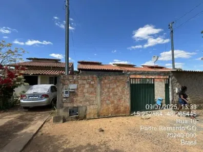 Casa com 2 Quartos à venda, 195m² no Trajanópolis, Padre Bernardo