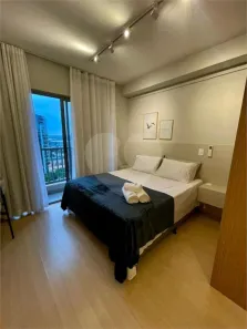 Apartamento com 1 Quarto para alugar, 25m² no Pinheiros, São Paulo