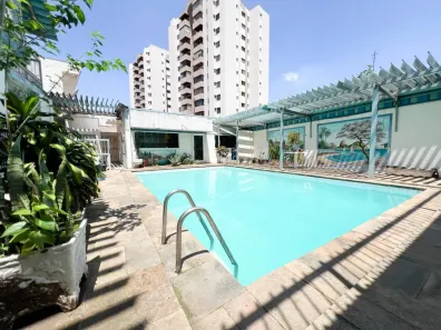 Casa com 3 Quartos para alugar, 600m² no Vila Moinho Velho, São Paulo
