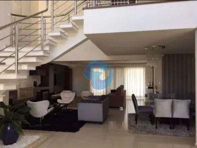 Sobrado com 3 Quartos à venda, 420m² no Aparecidinha, Sorocaba
