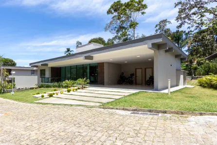 Casa de Condomínio com 3 Quartos à venda, 251m² no Quebra Frascos, Teresópolis