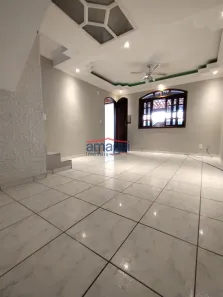 Casa de Condomínio com 4 Quartos à venda, 105m² no Parque Califórnia, Jacareí