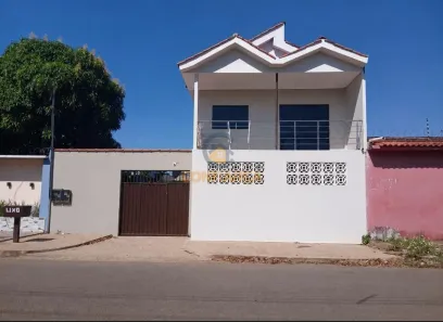 Sobrado com 3 Quartos à venda, 233m² no Eldorado, Porto Velho