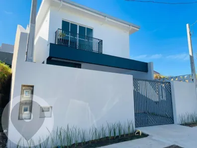 Casa com 3 Quartos à venda, 250m² no Bosque, Vinhedo