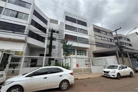 Ponto Comercial à venda, 302m² no Zona Industrial, Brasília