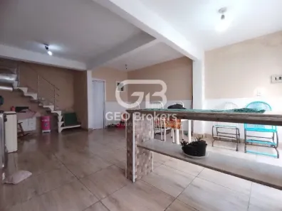 Sobrado com 3 Quartos à venda, 201m² no Jardim do Vale, Jacareí