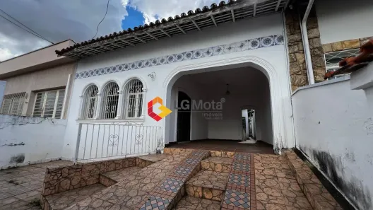 Casa com 4 Quartos para alugar, 222m² no Jardim Guanabara, Campinas