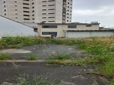 Lote/Terreno à venda, 228m² no Bosque da Saúde, São Paulo
