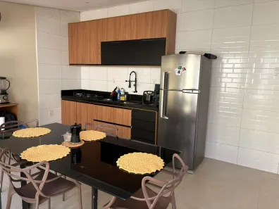 Casa de Condomínio com 2 Quartos à venda, 80m² no Jardim Imperial, Cuiabá