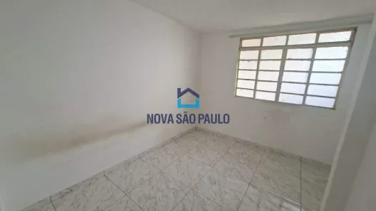 Casa com 2 Quartos para alugar, 60m² no Vila Gumercindo, São Paulo