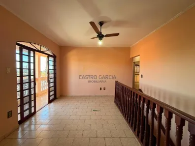 Casa com 3 Quartos para alugar, 129m² no Vila Bertini, Americana