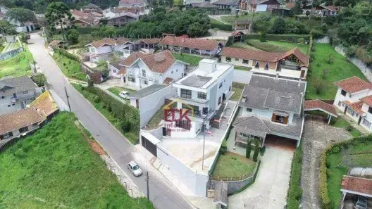 Sobrado com 4 Quartos à venda, 310m² no Vila Matilde, Campos do Jordão