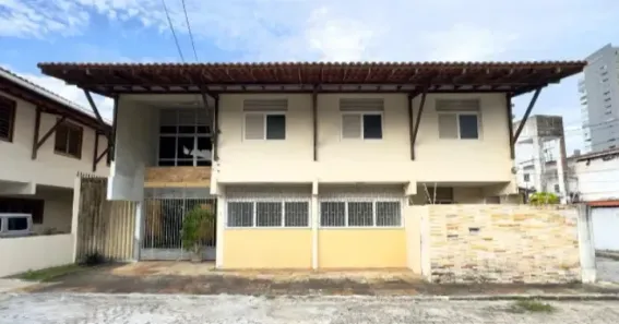 Casa de Condomínio com 4 Quartos para alugar, 200m² no Tirol, Natal