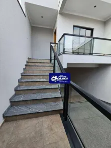 Sobrado com 3 Quartos à venda, 170m² no Jardim Santa Mena, Guarulhos