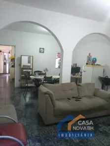 Casa com 3 Quartos à venda, 218m² no São Marcos, Belo Horizonte