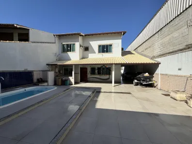 Casa com 4 Quartos à venda, 312m² no Gradim, São Gonçalo