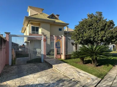 Sobrado com 4 Quartos à venda, 243m² no Atuba, Curitiba