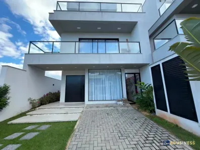 Casa com 3 Quartos para alugar, 200m² no Vargem Pequena, Rio de Janeiro