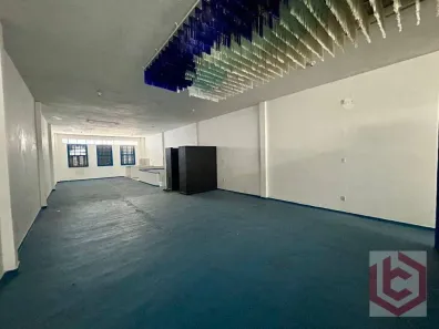 Ponto Comercial para alugar, 180m² no Vila Mathias, Santos