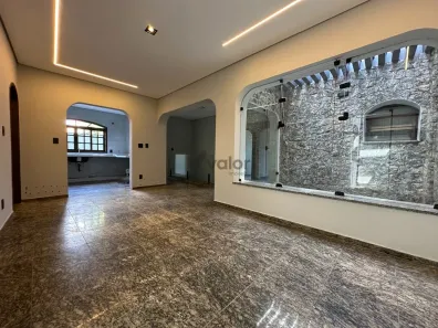 Casa com 3 Quartos para alugar, 300m² no Jardim Presidente Wenceslau, Campinas