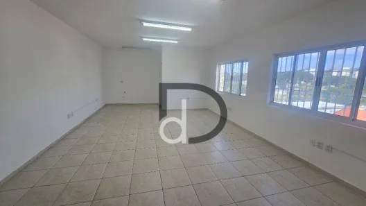 Sala Comercial para alugar, 46m² no Centro, Vinhedo