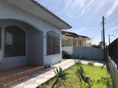 Casa com 4 Quartos à venda, 140m² no Centro, Imbituba