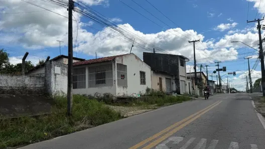 Imóvel Comercial com 2 Quartos à venda, 544m² no Centro, Caucaia