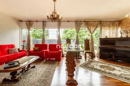 Casa com 3 Quartos à venda, 242m² no Parque São Domingos, São Paulo