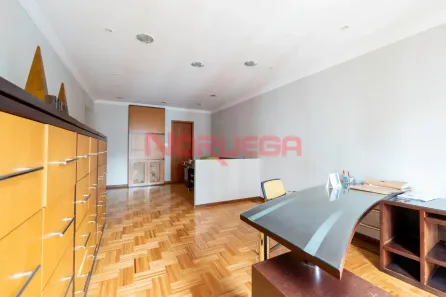 Sala Comercial à venda, 36m² no Centro, Curitiba