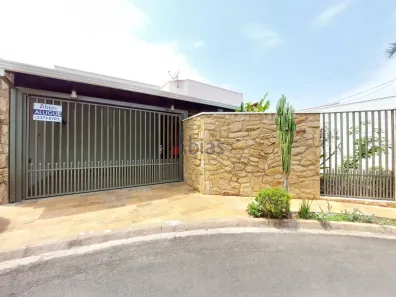 Casa de Condomínio com 3 Quartos à venda, 197m² no Parque Fehr, São Carlos