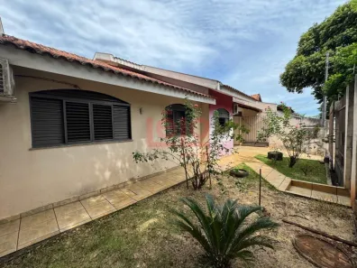 Casa com 3 Quartos à venda, 172m² no Jardim Ipanema, Maringá