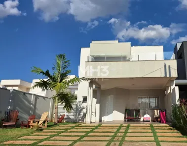 Casa de Condomínio com 3 Quartos à venda, 200m² no Residencial Real Parque Sumaré, Sumaré