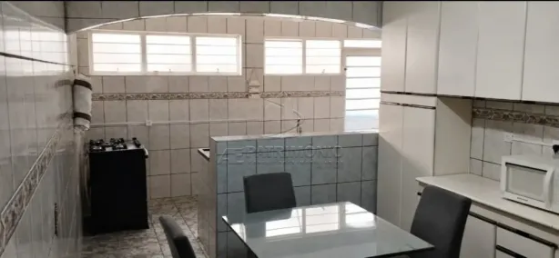 Sobrado com 3 Quartos à venda, 160m² no Lopes de Oliveira, Sorocaba
