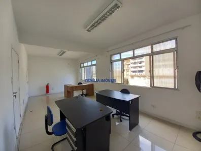 Sala Comercial à venda, 90m² no Centro, Santos