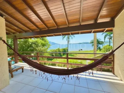 Casa com 5 Quartos à venda, 320m² no Lagoa da Conceição, Florianópolis