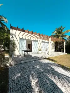 Casa com 5 Quartos para venda ou aluguel, 300m² no Barra do Jacuípe, Camaçari