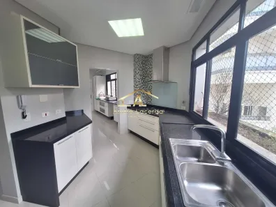 Apartamento com 3 Quartos à venda, 201m² no Vila Gomes Cardim, São Paulo