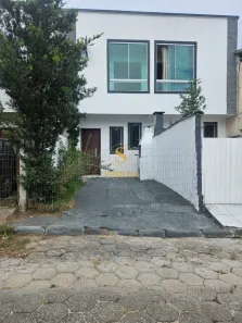 Casa com 2 Quartos à venda, 106m² no São João do Rio Vermelho, Florianópolis