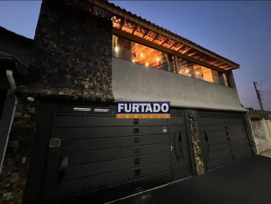Sobrado com 3 Quartos à venda, 217m² no Jardim do Estádio, Santo André