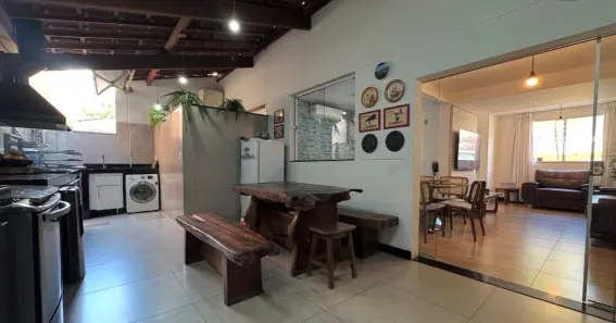 Casa de Condomínio com 3 Quartos à venda, 96m² no Cabral, Contagem