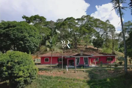 Fazenda/Sítio com 4 Quartos à venda, 25000m² no Pedro do Rio, Petrópolis