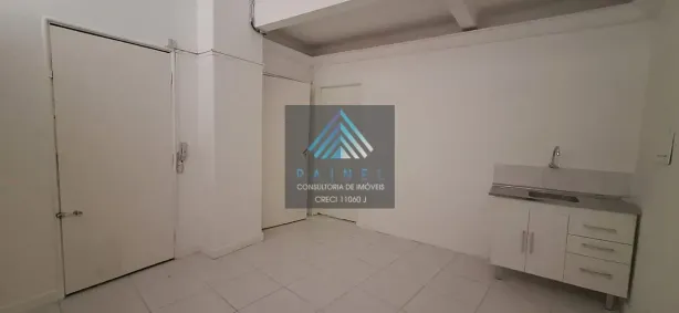 Sala Comercial para alugar, 20m² no República, São Paulo