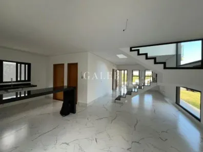 Sobrado com 4 Quartos à venda, 601m² no Loteamento Residencial Boa Vista, Atibaia