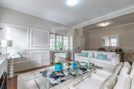 Casa com 5 Quartos para venda ou aluguel, 380m² no Jardim Paulista, São Paulo