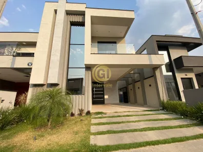 Sobrado com 2 Quartos à venda, 380m² no Jardim Jacinto, Jacareí