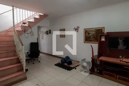 Casa com 4 Quartos à venda, 200m² no Umuarama, Osasco