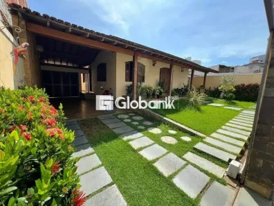 Casa com 7 Quartos para alugar, 475m² no Centro, Montes Claros