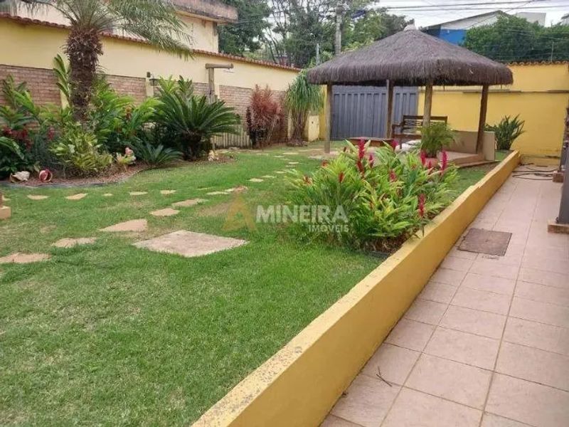 Casa com 3 quartos — Havaí, Belo Horizonte